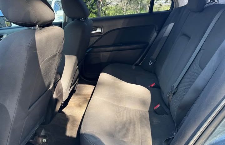 2011 Ford fusion SE Sedan 4D full