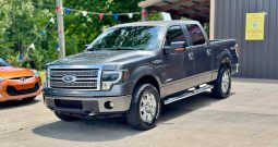 2013 Ford f150 supercrew cab XLT Pickup 4D 5 1/2 ft