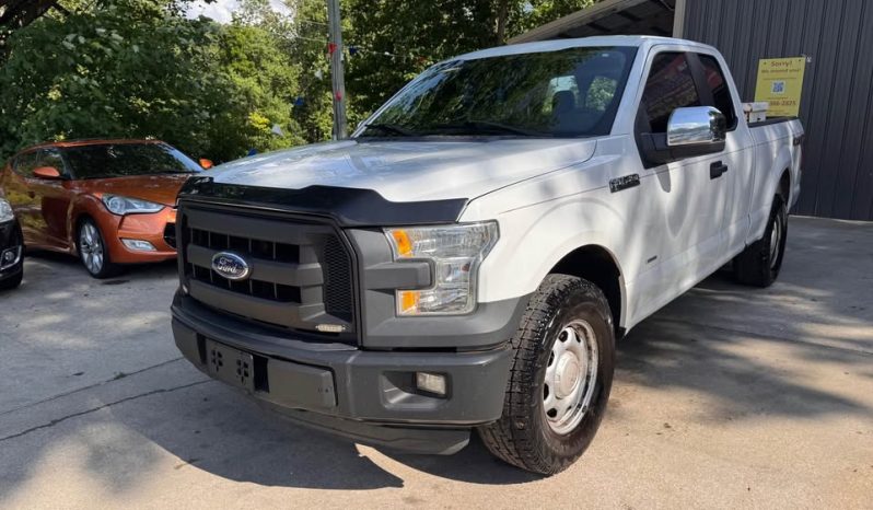 2015 Ford f150 supercrew cab XL Pickup 4D 5 1/2 ft full