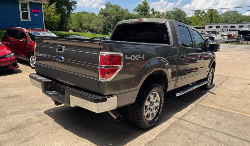 2013 Ford f150 supercrew cab XLT Pickup 4D 5 1/2 ft full