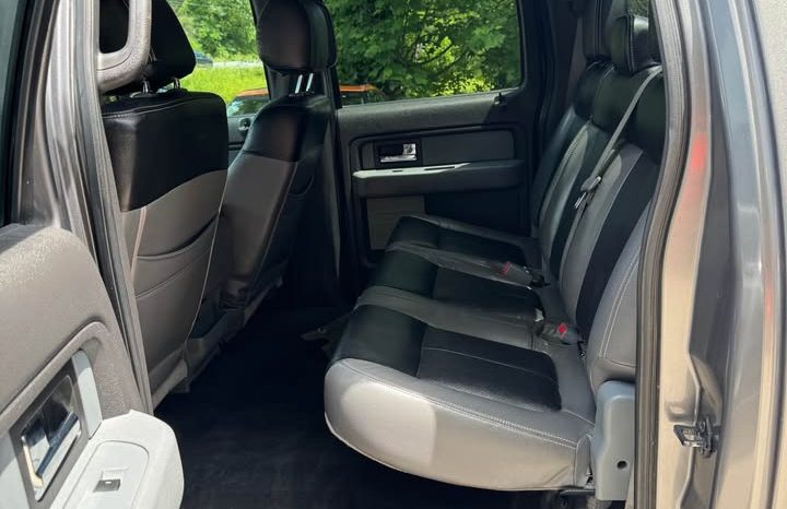 2013 Ford f150 supercrew cab XLT Pickup 4D 5 1/2 ft full