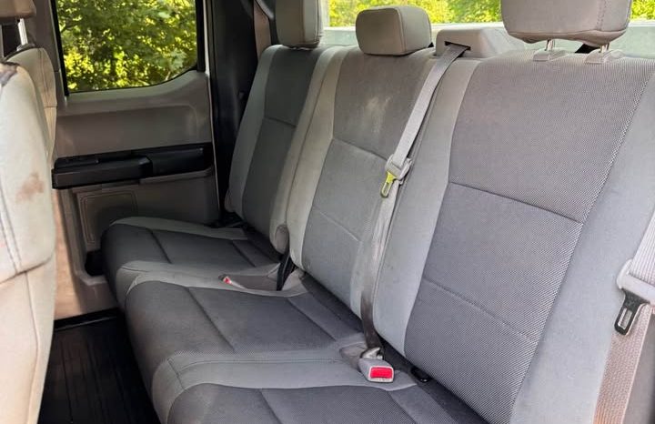 2015 Ford f150 supercrew cab XL Pickup 4D 5 1/2 ft full