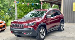 2019 Jeep cherokee TrailHawk Sport Utility 4D
