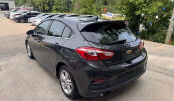 2017 Chevrolet cruze LT Hatchback 4D full