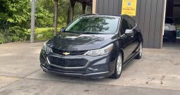2017 Chevrolet cruze LT Hatchback 4D