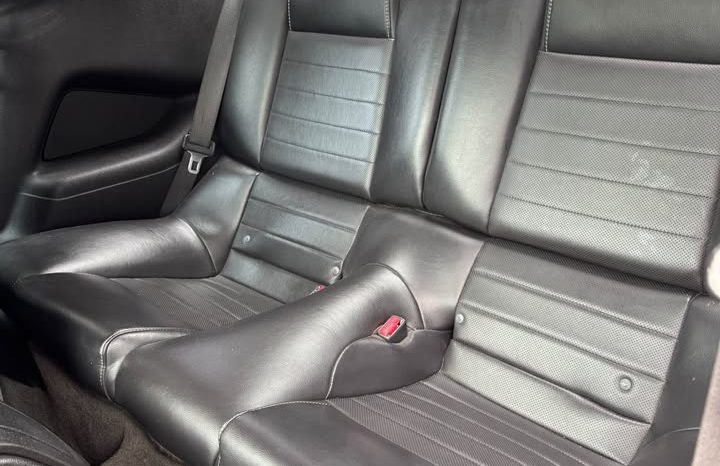 2013 Ford mustang V6 Coupe 2D full