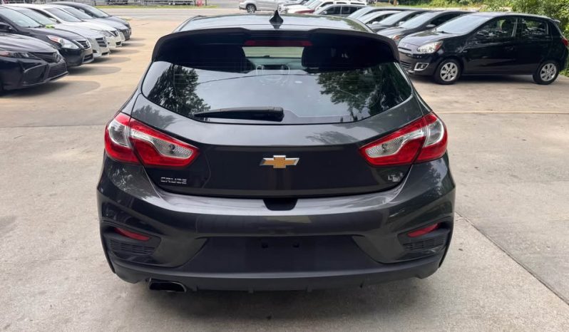2017 Chevrolet cruze LT Hatchback 4D full