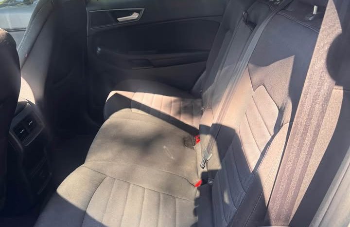2016 Ford edge SE Sport Utility 4D full