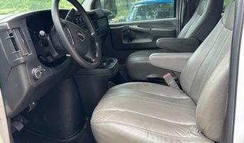 2015 GMC savana 2500 cargo Van 3D full