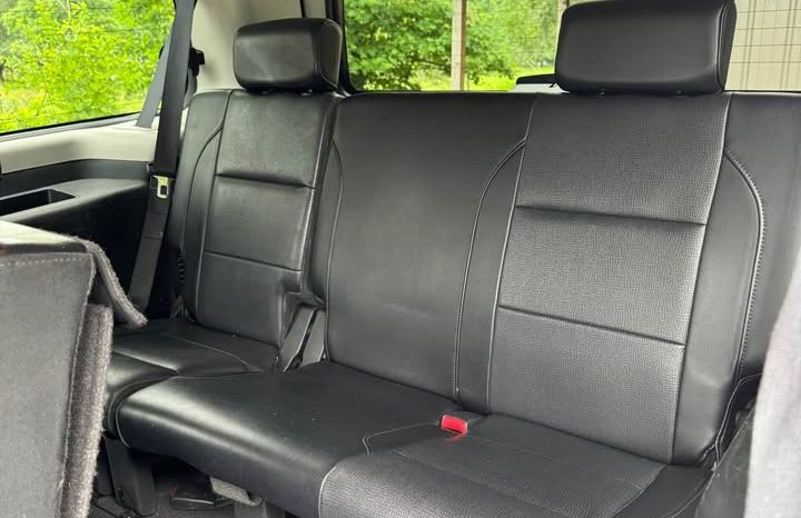 2008 Nissan armada SE Sport Utility 4D full