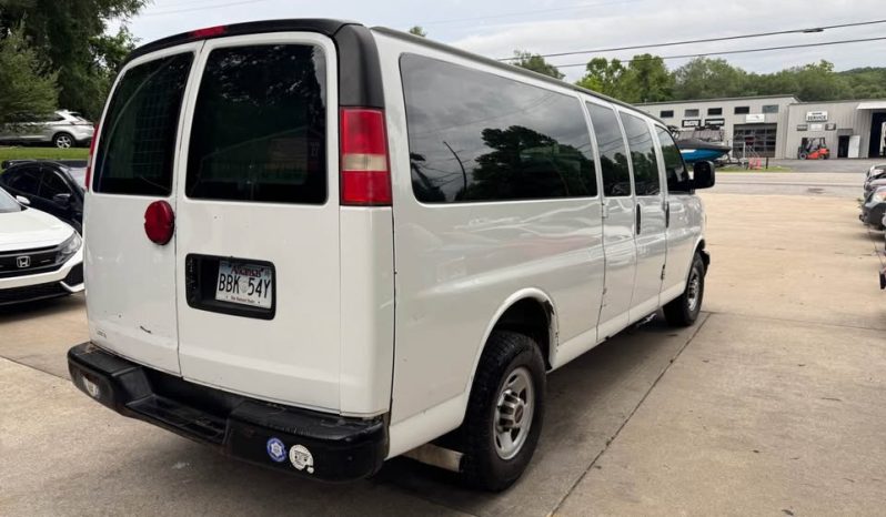 2015 GMC savana 2500 cargo Van 3D full