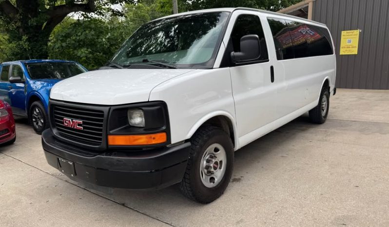 2015 GMC savana 2500 cargo Van 3D full