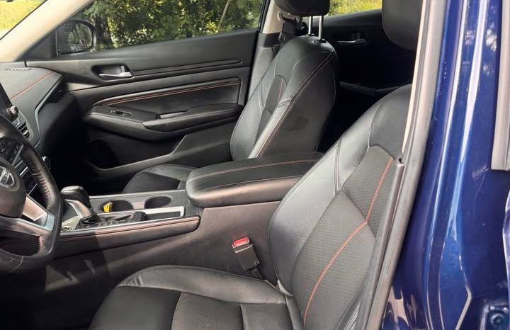 2019 Nissan altima 2.5 SR (2017.5) Sedan 4D full