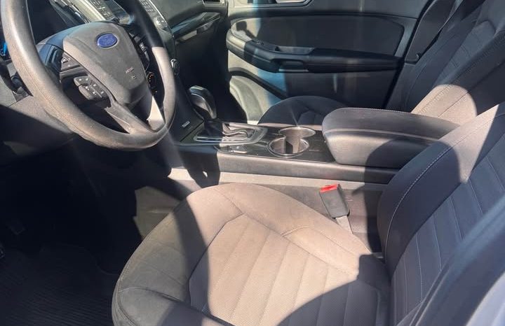 2016 Ford edge SE Sport Utility 4D full