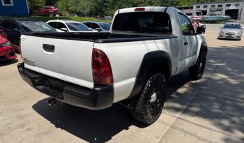 2005 Toyota tacoma regular cab Pickup 2D 6 ft full