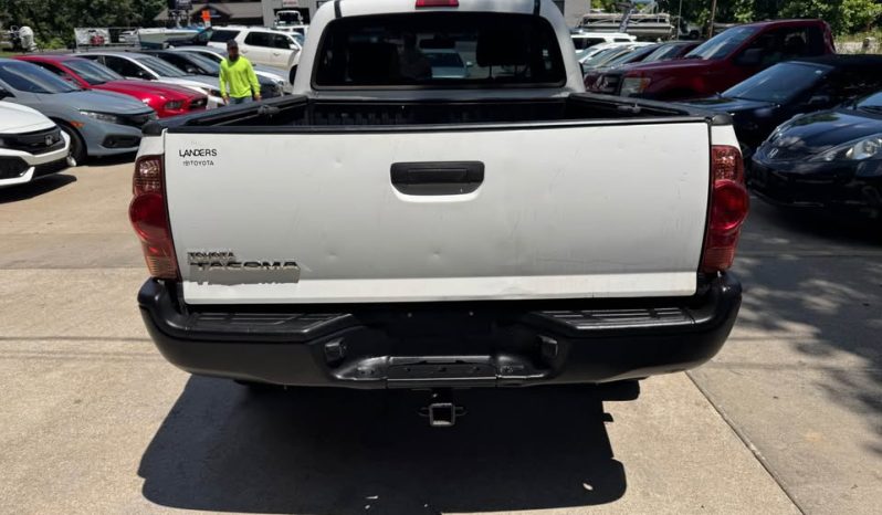 2005 Toyota tacoma regular cab Pickup 2D 6 ft full
