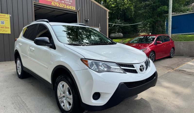 2013 Toyota rav4 LE Sport Utility 4D full