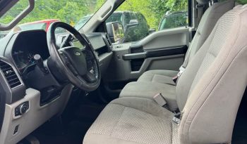 2016 Ford f150 supercrew cab XLT Pickup 4D 5 1/2 ft full