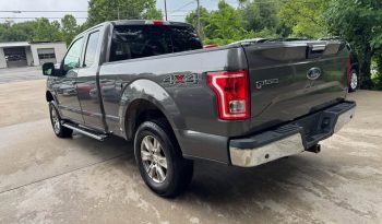 2016 Ford f150 supercrew cab XLT Pickup 4D 5 1/2 ft full