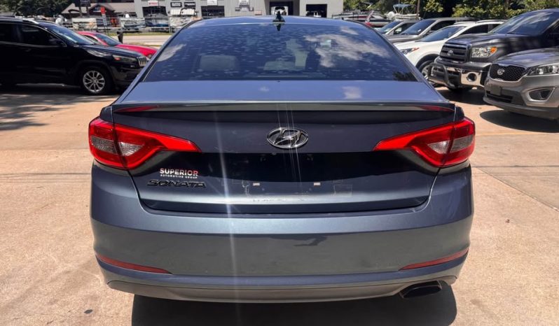 2015 Hyundai Sonata SE Sedan 4D full