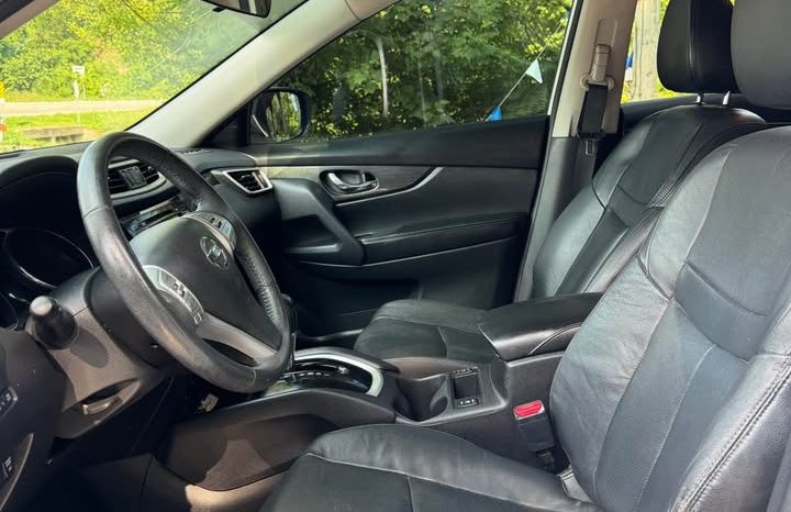 2015 Nissan rogue SL Sport Utility 4D full