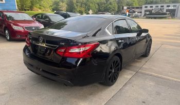 2016 Nissan Altima 2.5 SR Sedan 4D full