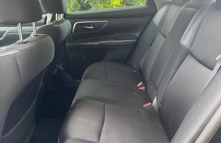 2016 Nissan Altima 2.5 SR Sedan 4D full
