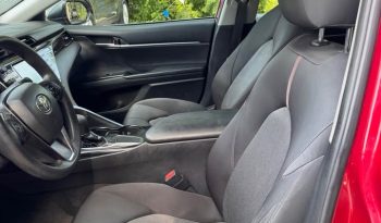 2019 Toyota Camry LE Sedan 4D full