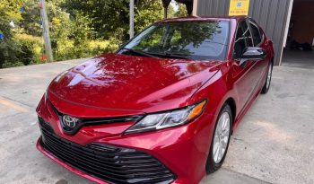 2019 Toyota Camry LE Sedan 4D full