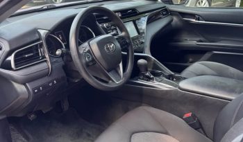 2019 Toyota Camry LE Sedan 4D full