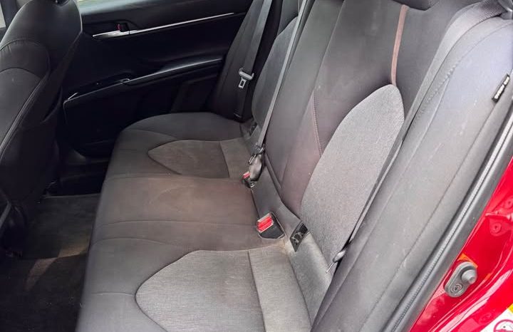 2019 Toyota Camry LE Sedan 4D full