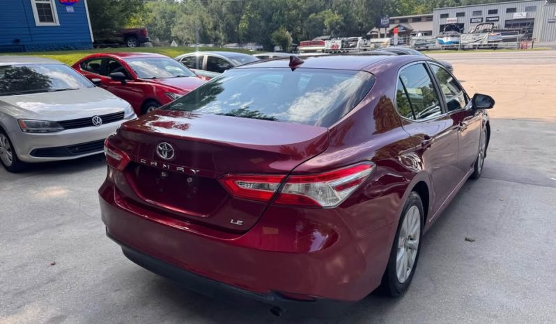 2019 Toyota Camry LE Sedan 4D full
