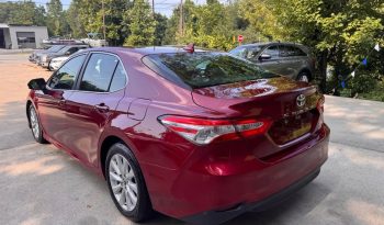 2019 Toyota Camry LE Sedan 4D full