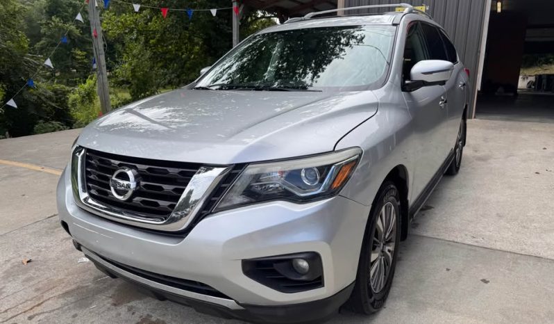 2017 Nissan Pathfinder SL Sport Utility 4D full