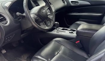 2017 Nissan Pathfinder SL Sport Utility 4D full