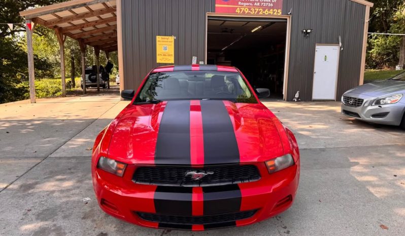 2010 Ford mustang V6 Coupe 2D full
