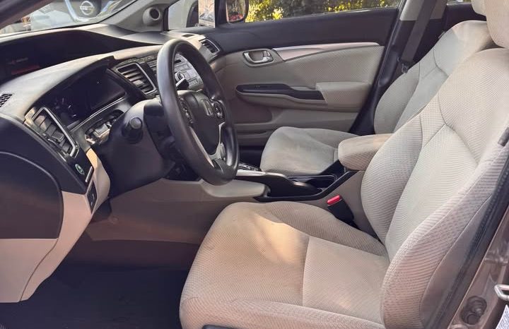 2013 Honda civic Hybrid Sedan 4D full