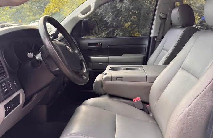 2013 Toyota tundra Grande full