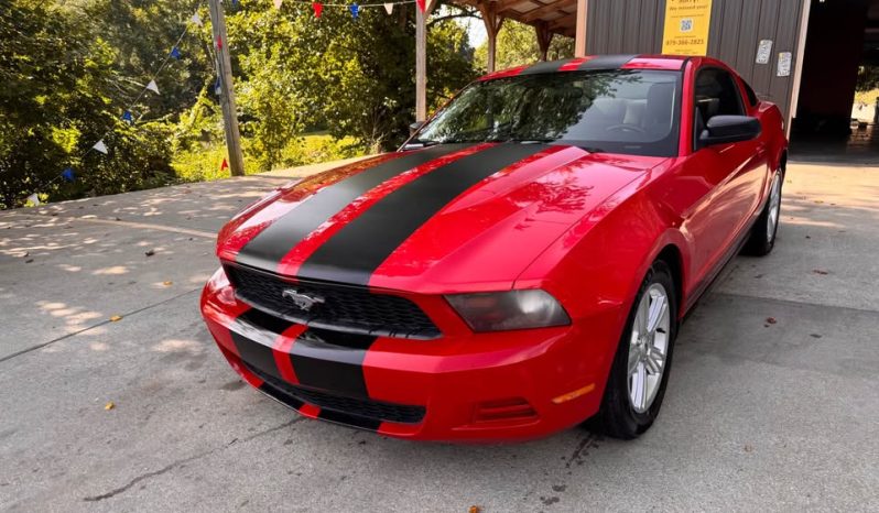 2010 Ford mustang V6 Coupe 2D full