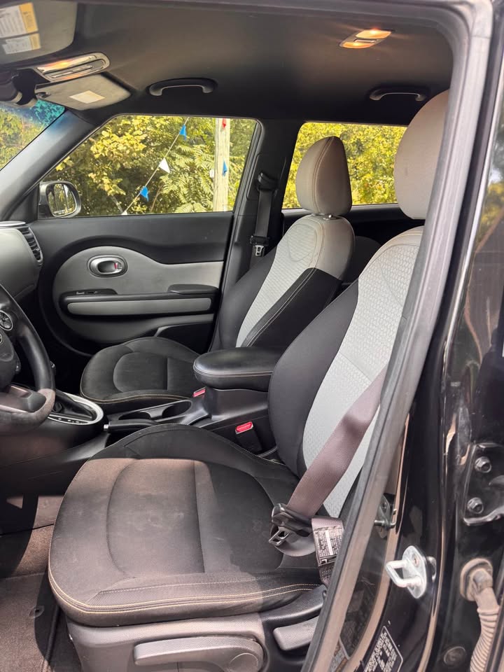 2016 Kia Soul + - Photo 9