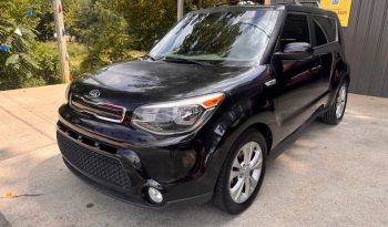 2016 Kia soul + Wagon 4D full