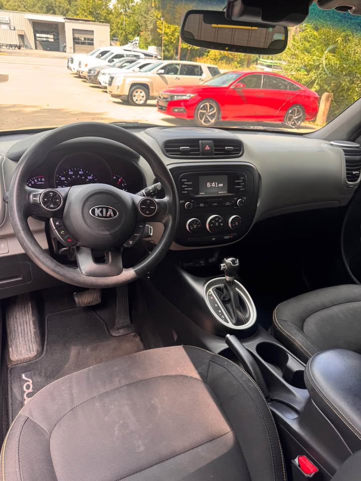 2016 Kia Soul + - Photo 11