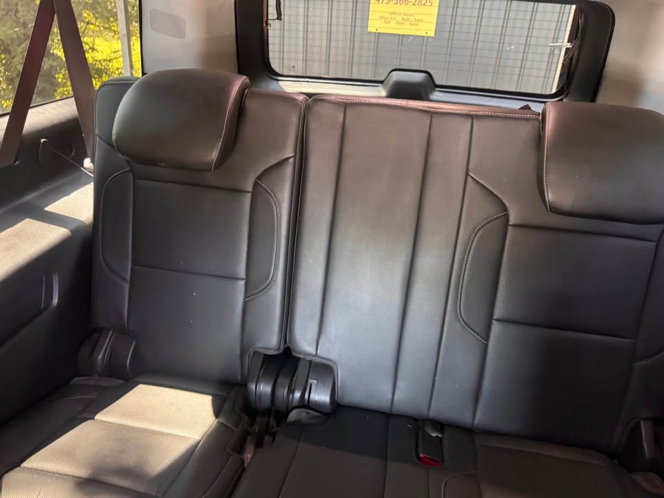 2015 Chevrolet Suburban LTZ - Photo 8