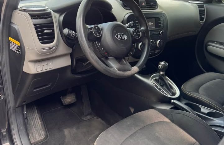 2016 Kia soul + Wagon 4D full