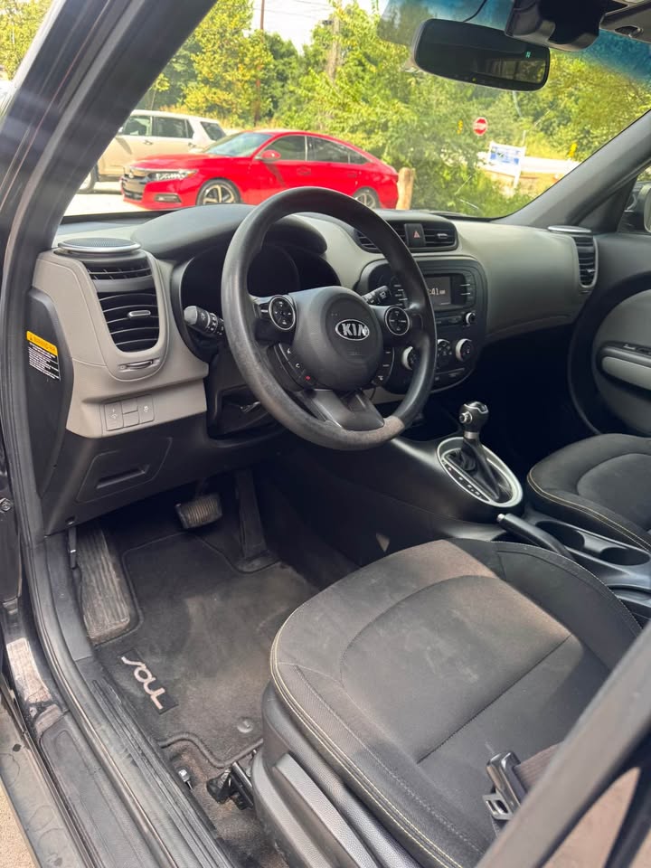 2016 Kia Soul + - Photo 10