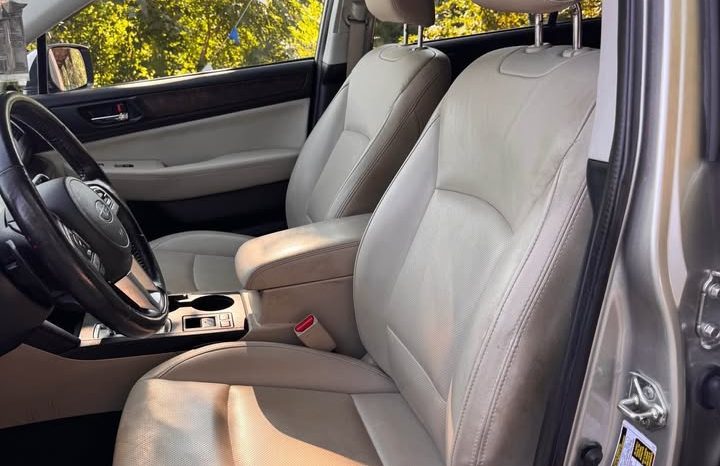 2015 Subaru outback 2.5i Limited Wagon 4D full