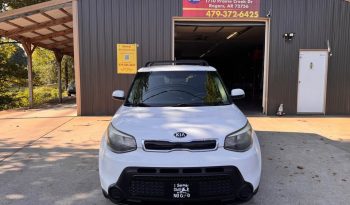 2015 Kia soul + Wagon 4D full