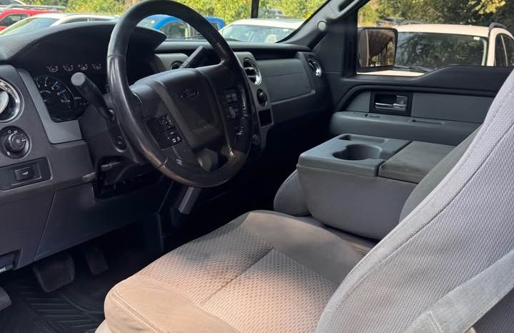 2012 Ford f150 supercrew cab XLT Pickup 4D 6 1/2 ft full