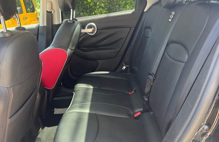2016 Fiat 500x Lounge Sport Utility 4D full