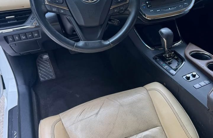 2016 Toyota avalon Limited Sedan 4D full